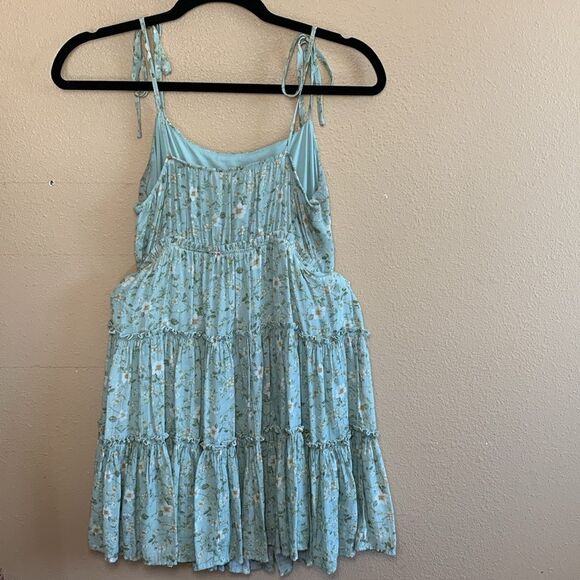 Alyssum Floral Tiered Babydoll Dress in Mint - Size Medium - Picture 3 of 3